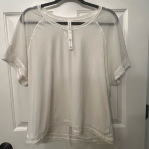 Lululemon top